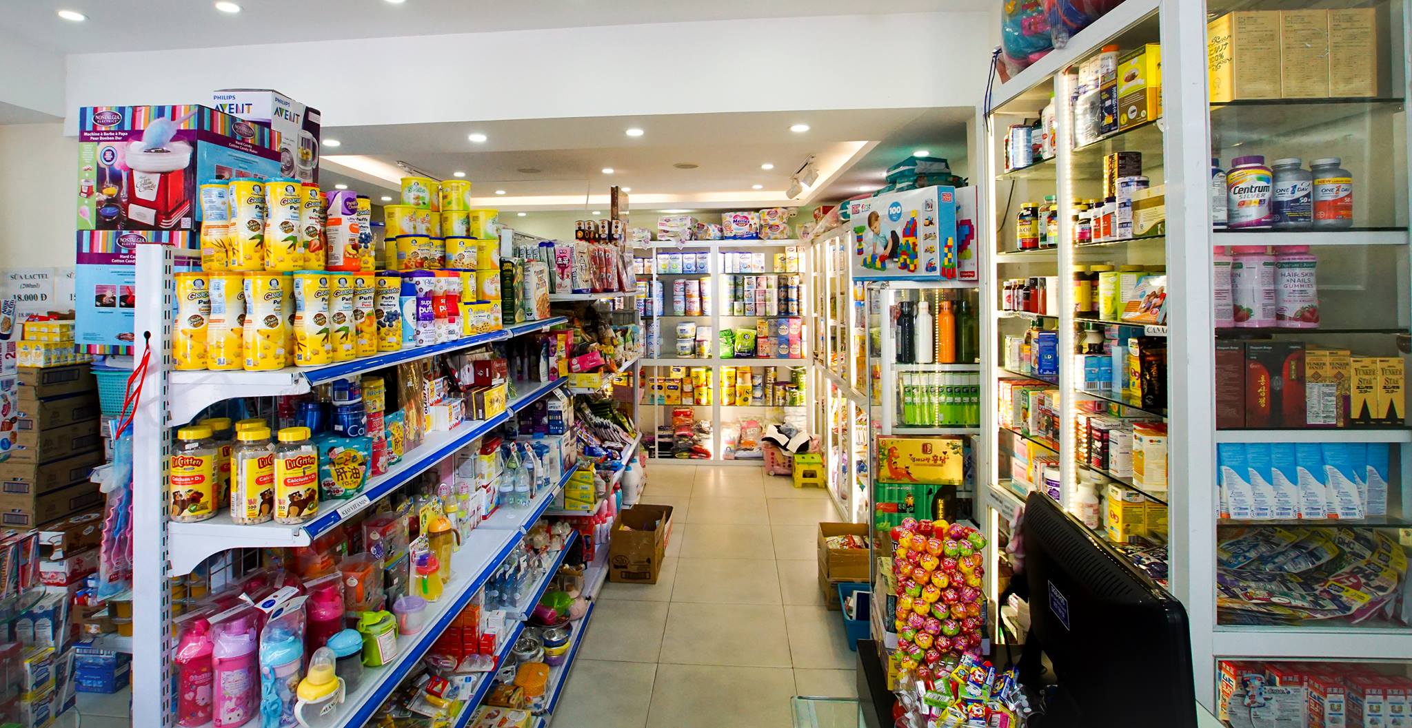 Muon-mo-shop-me-va-be-lay-hang-o-dau