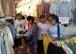 Cách lấy hàng quần áo giá rẻ hiệu quả