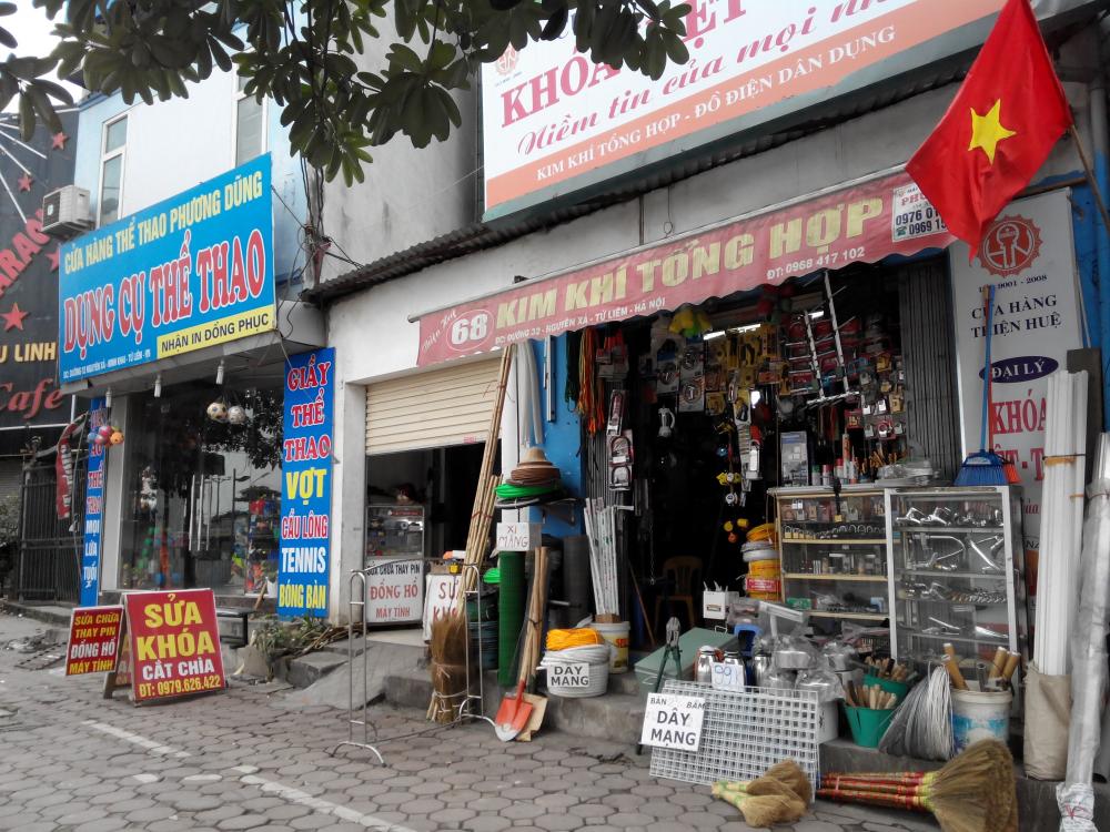 Mo-cua-hang-kim-khi-can-bao-nhieu-von-2