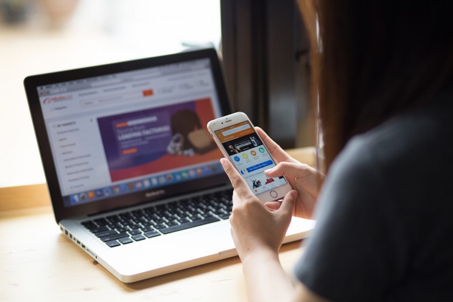 Tìm nguồn hàng bán online trên Internet