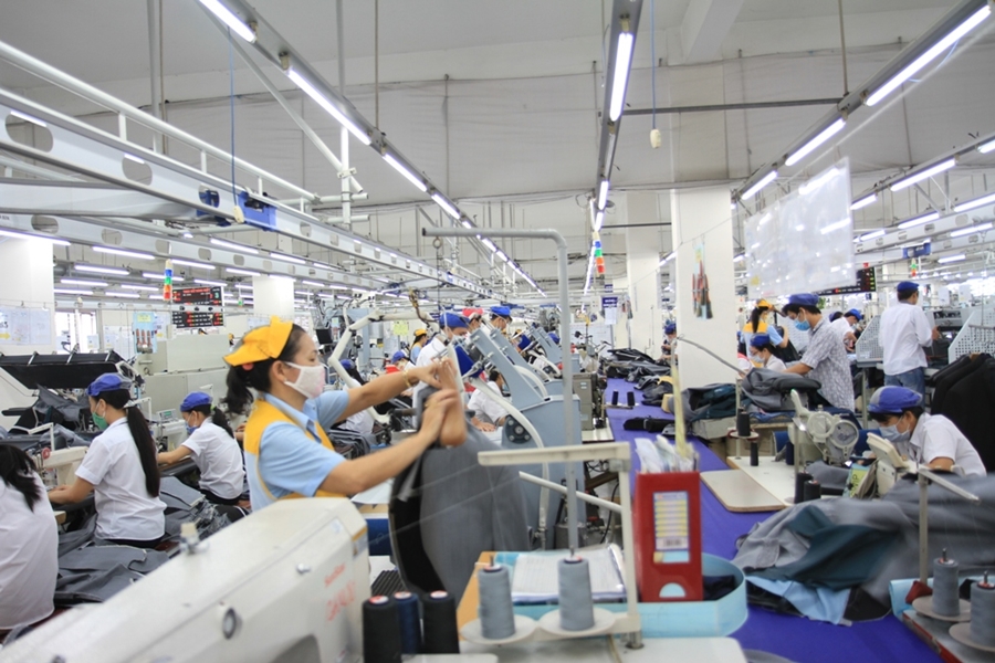Tìm nguồn hàng bán online từ xưởng sản xuất