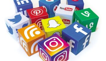 nhung-ca-nhan-ban-hang-tren-mang-xa-hoi-chi-la-khach-hang-cua-cac-doanh-nghiep-van-hanh-mang-xa-hoi